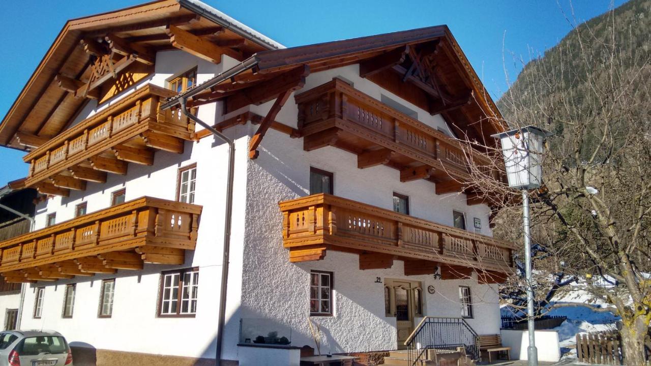 Gaestehaus Schoepf Elsa Längenfeld Exterior foto